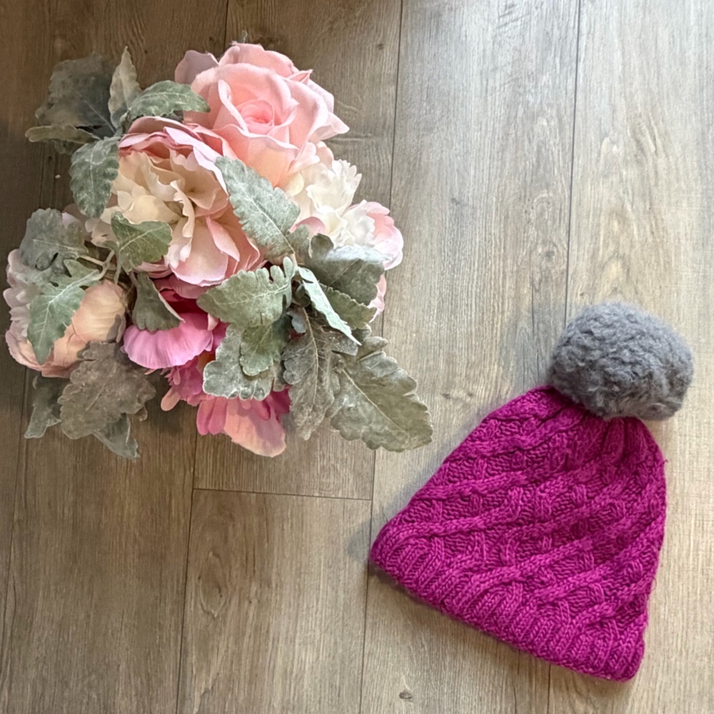 548 PINK BEANIE HAT | OS‎
